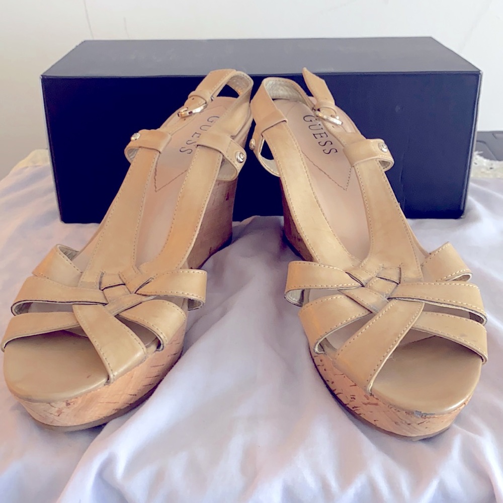 Ladies peep toe wedge sandals with the back strap